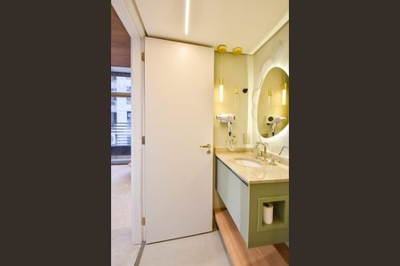 Studio para alugar com 38m², 1 quarto e sem vaga Studio para alugar com 38m², 1 quarto e sem vagaBanheiro