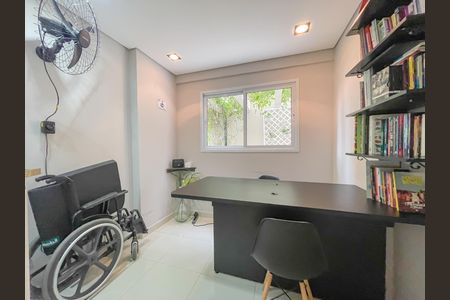 Apartamento à venda com 74m², 2 quartos e 1 vaga Apartamento à venda com 74m², 2 quartos e 1 vagaHome Office