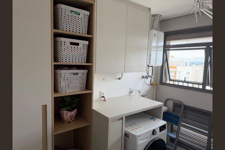 Apartamento à venda com 155m², 4 quartos e 3 vagas Apartamento à venda com 155m², 4 quartos e 3 vagasÁrea de Serviço