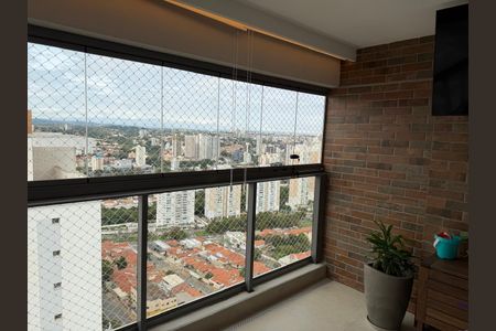 Apartamento à venda com 155m², 4 quartos e 3 vagas Apartamento à venda com 155m², 4 quartos e 3 vagasVaranda