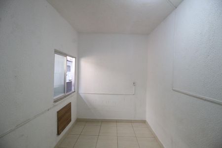 Quarto de casa para alugar com 1 quarto, 50m² em Jardim Iguaçu, Nova Iguaçu