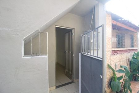Casa para alugar com 50m², 1 quarto e sem vagaVaranda