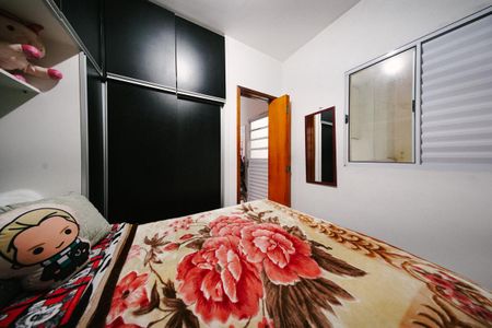 Quarto 1 de apartamento à venda com 2 quartos, 40m² em Vila Araguaia, São Paulo