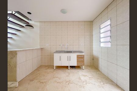 Casa à venda com 70m², 2 quartos e 1 vaga Casa à venda com 70m², 2 quartos e 1 vagaCozinha