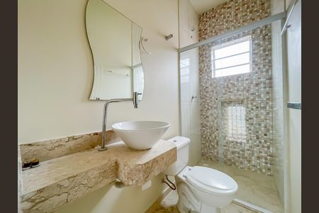 Casa à venda com 70m², 2 quartos e 1 vaga Casa à venda com 70m², 2 quartos e 1 vagaBanheiro