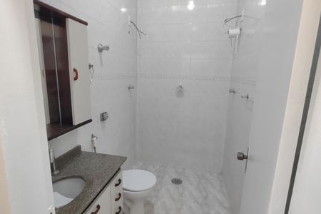Casa para alugar com 93m², 2 quartos e 1 vaga Casa para alugar com 93m², 2 quartos e 1 vagaBanheiro