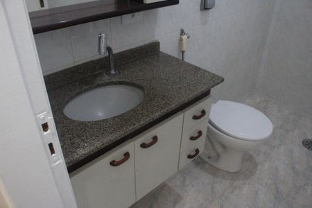 Casa para alugar com 93m², 2 quartos e 1 vagaBanheiro