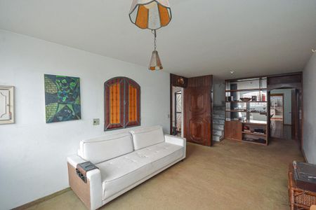Casa para alugar com 3 quartos, 160m² em Vila Marari, São Paulo