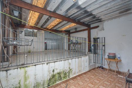 Quintal de casa para alugar com 3 quartos, 160m² em Vila Marari, São Paulo