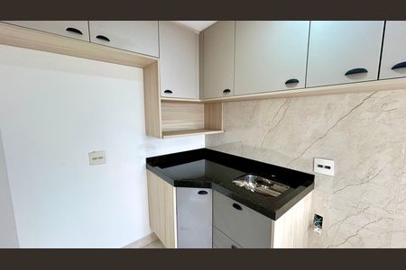 Apartamento à venda com 106m², 2 quartos e 1 vaga Apartamento à venda com 106m², 2 quartos e 1 vagaCozinha