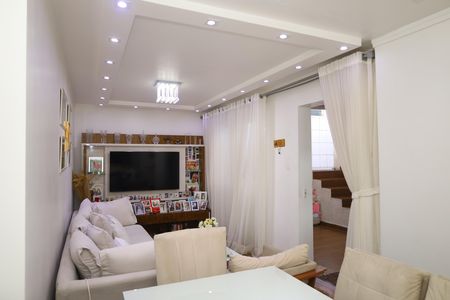 Sala de casa à venda com 5 quartos, 180m² em Jardim Sao Joao (zona Leste), São Paulo