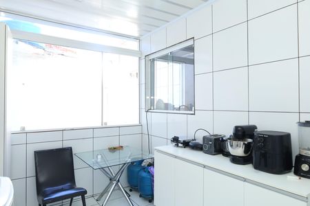 Casa à venda com 180m², 5 quartos e 2 vagasÁrea de Serviço