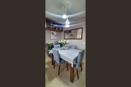 Apartamento à venda com 58m², 2 quartos e 2 vagas Apartamento à venda com 58m², 2 quartos e 2 vagasSala de Jantar