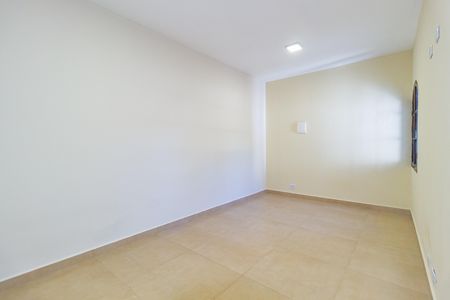Quarto 2 de casa para alugar com 2 quartos, 70m² em Vila Oratorio, São Paulo