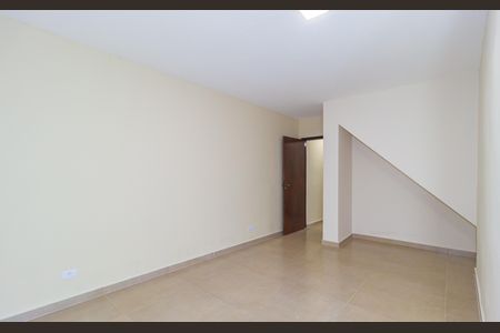 Casa para alugar com 70m², 1 quarto e 1 vaga Casa para alugar com 70m², 1 quarto e 1 vagaQuarto