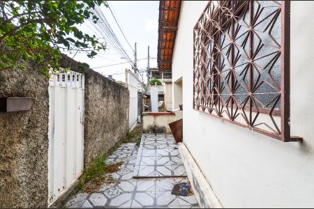 Casa para alugar com 90m², 3 quartos e 4 vagas Casa para alugar com 90m², 3 quartos e 4 vagasÁrea externa