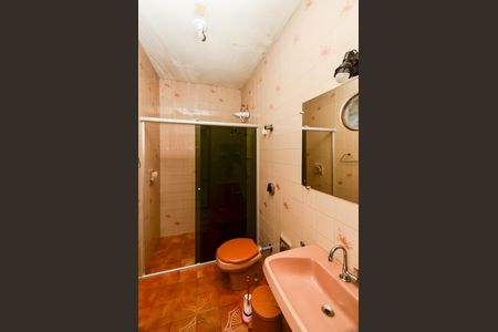 Casa para alugar com 90m², 3 quartos e 4 vagas Casa para alugar com 90m², 3 quartos e 4 vagasBanheiro