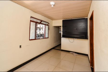 Sala de Estar de casa para alugar com 3 quartos, 90m² em Paraíso, Belo Horizonte