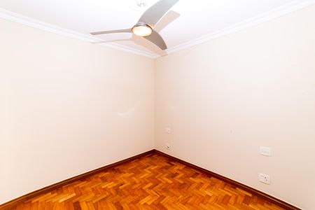 Apartamento à venda com 141m², 3 quartos e 1 vaga Apartamento à venda com 141m², 3 quartos e 1 vagaSuíte
