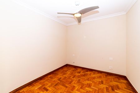 Apartamento à venda com 141m², 3 quartos e 1 vaga Apartamento à venda com 141m², 3 quartos e 1 vagaSuíte