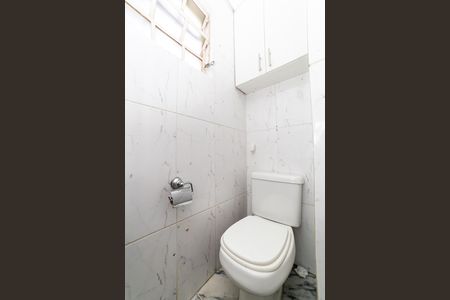 Apartamento à venda com 141m², 3 quartos e 1 vaga Apartamento à venda com 141m², 3 quartos e 1 vagaBanheiro Social