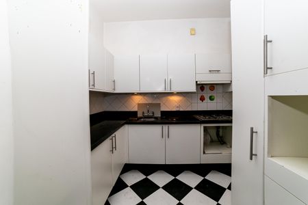 Apartamento à venda com 141m², 3 quartos e 1 vaga Apartamento à venda com 141m², 3 quartos e 1 vagaCozinha