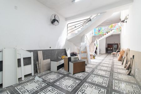 Casa para alugar com 290m², 2 quartos e 1 vagaÁrea comum - Salão de festas