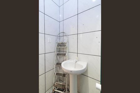Casa para alugar com 290m², 2 quartos e 1 vagaBanheiro 2