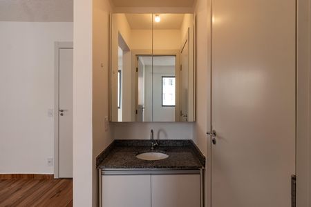 Banheiro de apartamento para alugar com 1 quarto, 35m² em Barra Funda, São Paulo