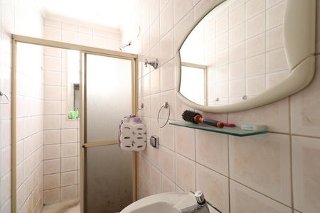 Casa para alugar com 120m², 2 quartos e 1 vagaBanheiro de serviço