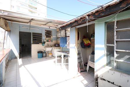 Casa para alugar com 120m², 2 quartos e 1 vagaÁrea de Serviço