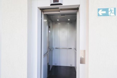 Apartamento à venda com 62m², 2 quartos e 1 vagaElevador