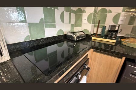 Cozinha de apartamento para alugar com 2 quartos, 50m² em Quarta Parada, São Paulo