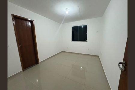 Quarto de casa de condomínio para alugar com 3 quartos, 180m² em Guaratiba, Rio de Janeiro