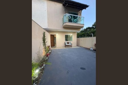Casa de condomínio para alugar com 180m², 3 quartos e 1 vaga Casa de condomínio para alugar com 180m², 3 quartos e 1 vagaÁrea externa