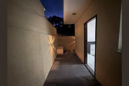 Casa de condomínio para alugar com 180m², 3 quartos e 1 vaga Casa de condomínio para alugar com 180m², 3 quartos e 1 vagaÁrea externa