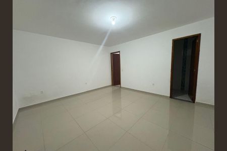 Casa de condomínio para alugar com 180m², 3 quartos e 1 vaga Casa de condomínio para alugar com 180m², 3 quartos e 1 vagaQuarto