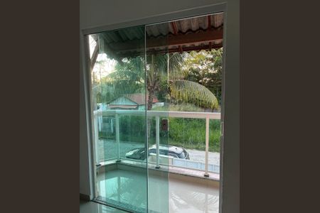 Casa de condomínio para alugar com 180m², 3 quartos e 1 vaga Casa de condomínio para alugar com 180m², 3 quartos e 1 vagaVaranda