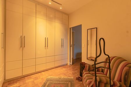 Casa à venda com 3 quartos, 200m² em Planalto Paulista, São Paulo