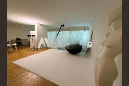 Apartamento à venda com 286m², 4 quartos e 2 vagas