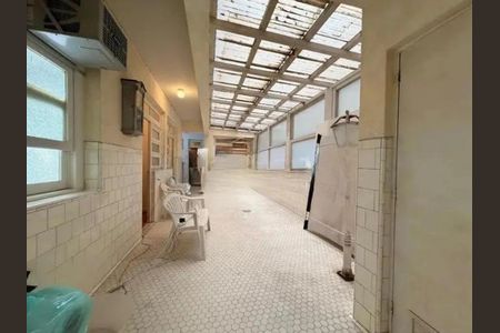 Apartamento à venda com 286m², 4 quartos e 2 vagas