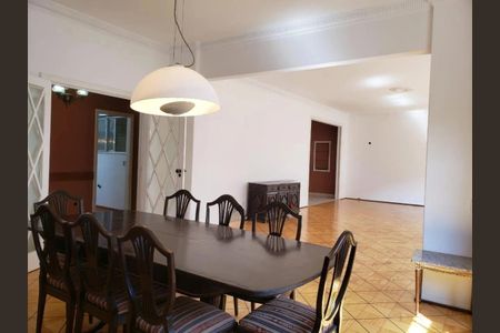 Apartamento à venda com 3 quartos, 230m² em Copacabana, Rio de Janeiro