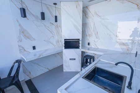 Casa à venda com 800m², 5 quartos e 8 vagaspiscina, churrasqueira e sauna