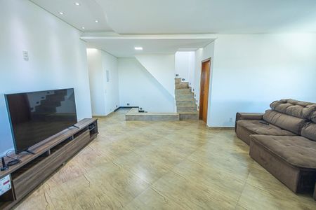 Casa à venda com 800m², 5 quartos e 8 vagassala / 2º andar