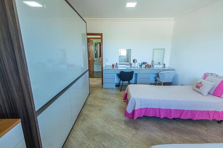 Casa à venda com 800m², 5 quartos e 8 vagasquarto 3