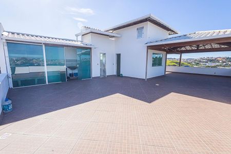Casa à venda com 800m², 5 quartos e 8 vagasterraço