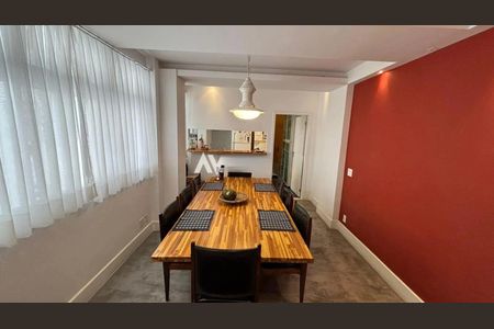 Apartamento à venda com 231m², 4 quartos e 1 vaga