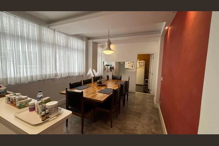 Apartamento à venda com 231m², 4 quartos e 1 vaga