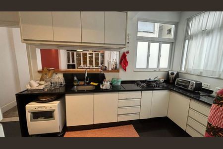 Apartamento à venda com 231m², 4 quartos e 1 vaga