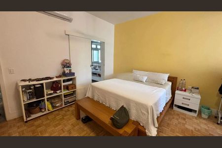 Apartamento à venda com 231m², 4 quartos e 1 vaga